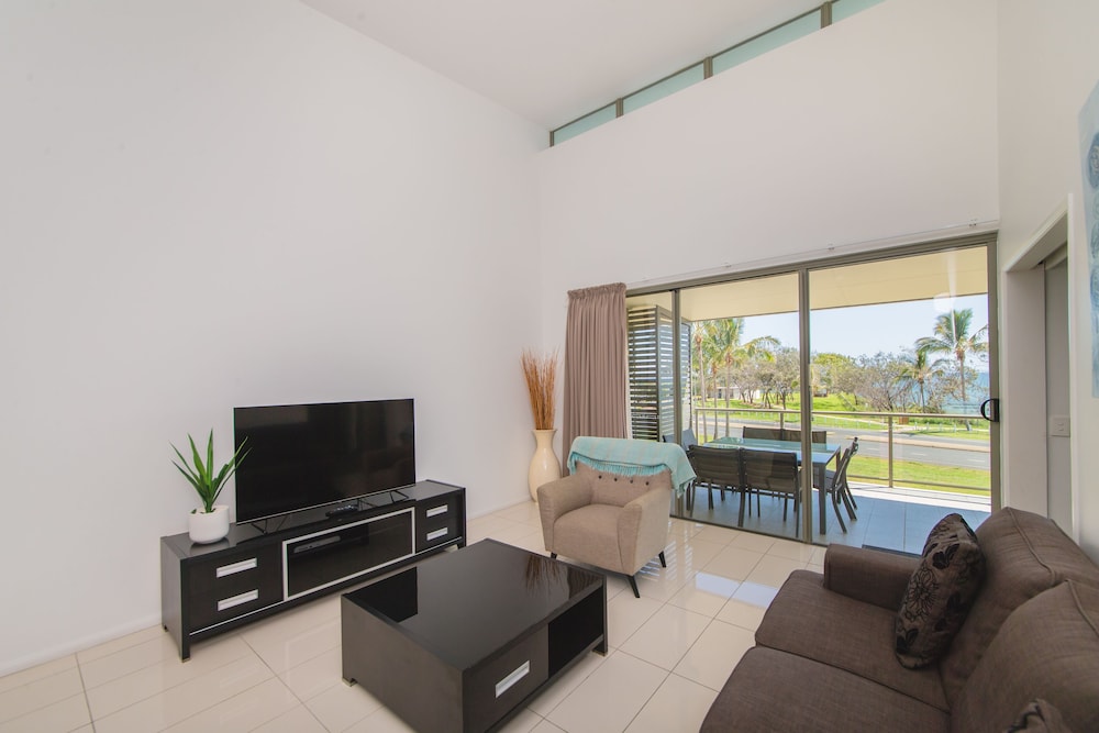 Beaches On Lammermoor Apartments 28/61