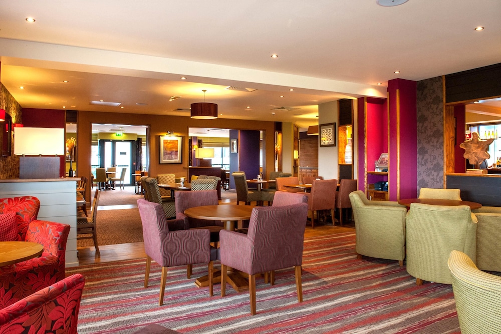 Premier Inn Worcester City Centre 32/58