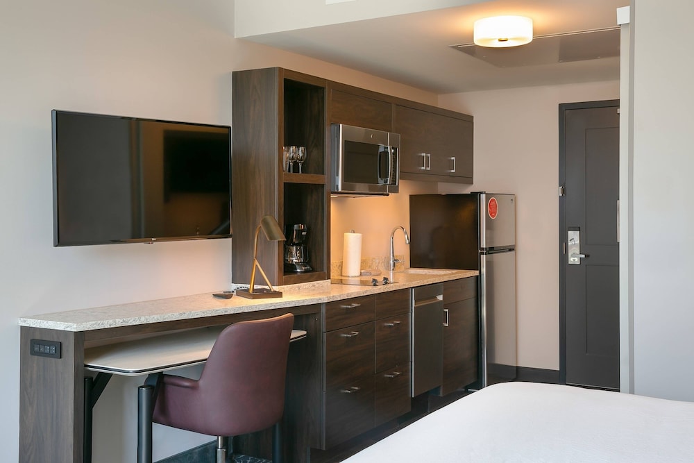 TownePlace Suites by Marriott Nashville Downtown/Capitol District 42/48