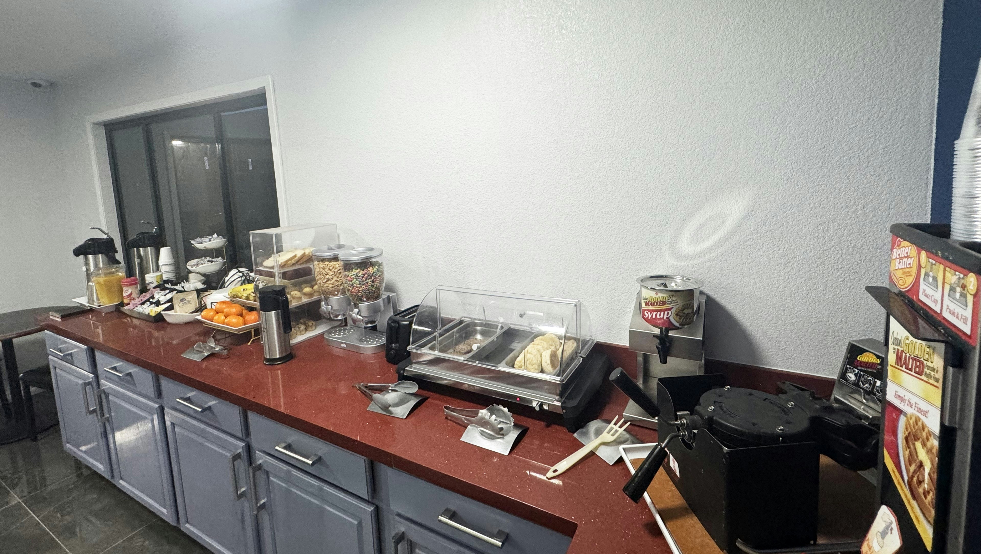 Xecutive Inn and Suites 34/37