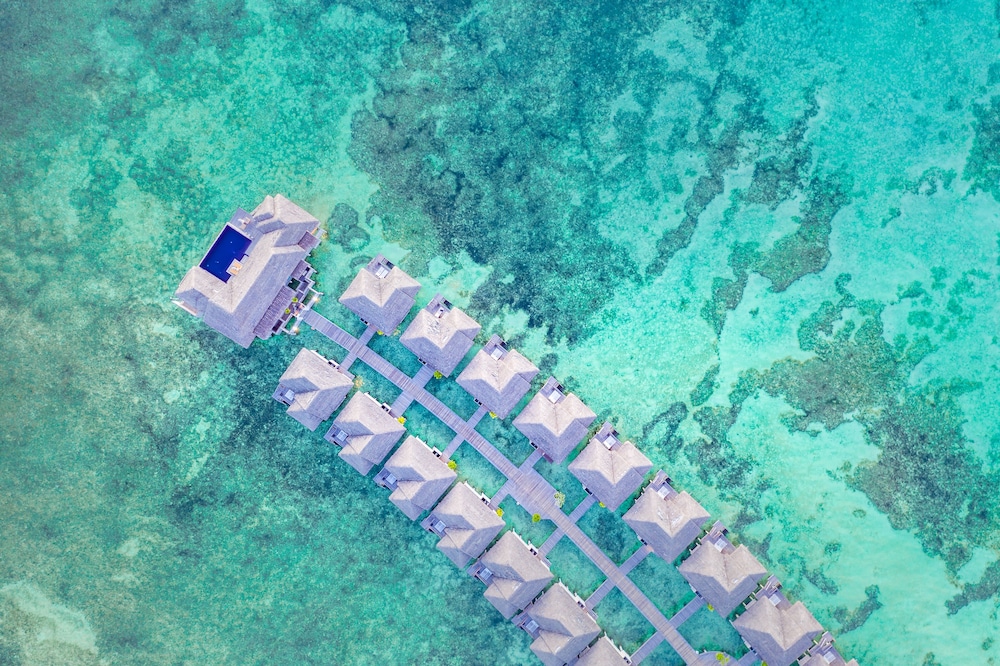 LUX South Ari Atoll 86/109