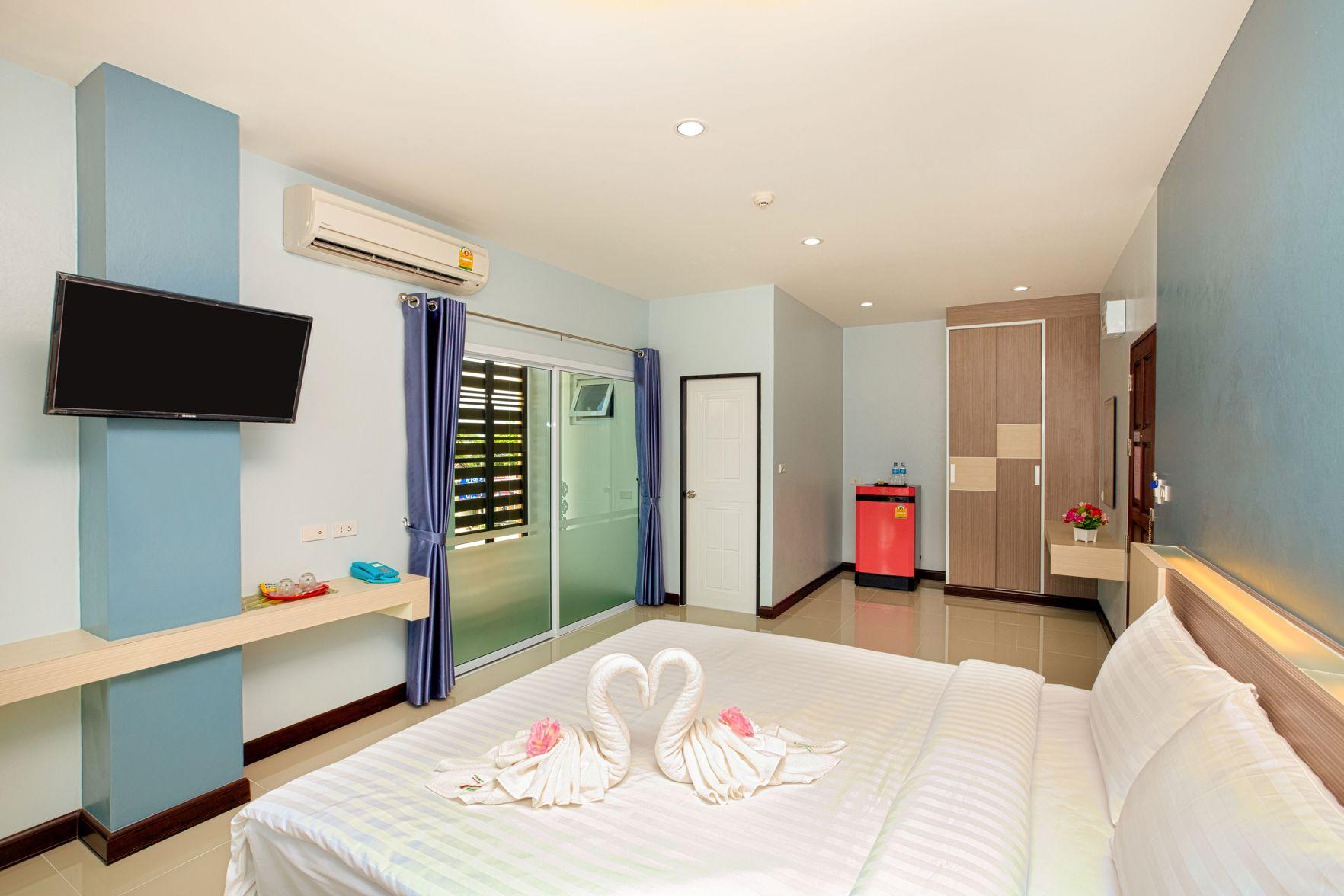 غرفة قياسية، Je T'aime Hotel 2/2