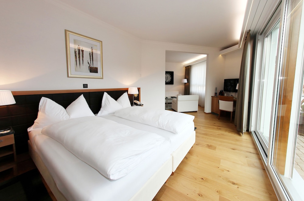 Turmhotel Victoria 14/50