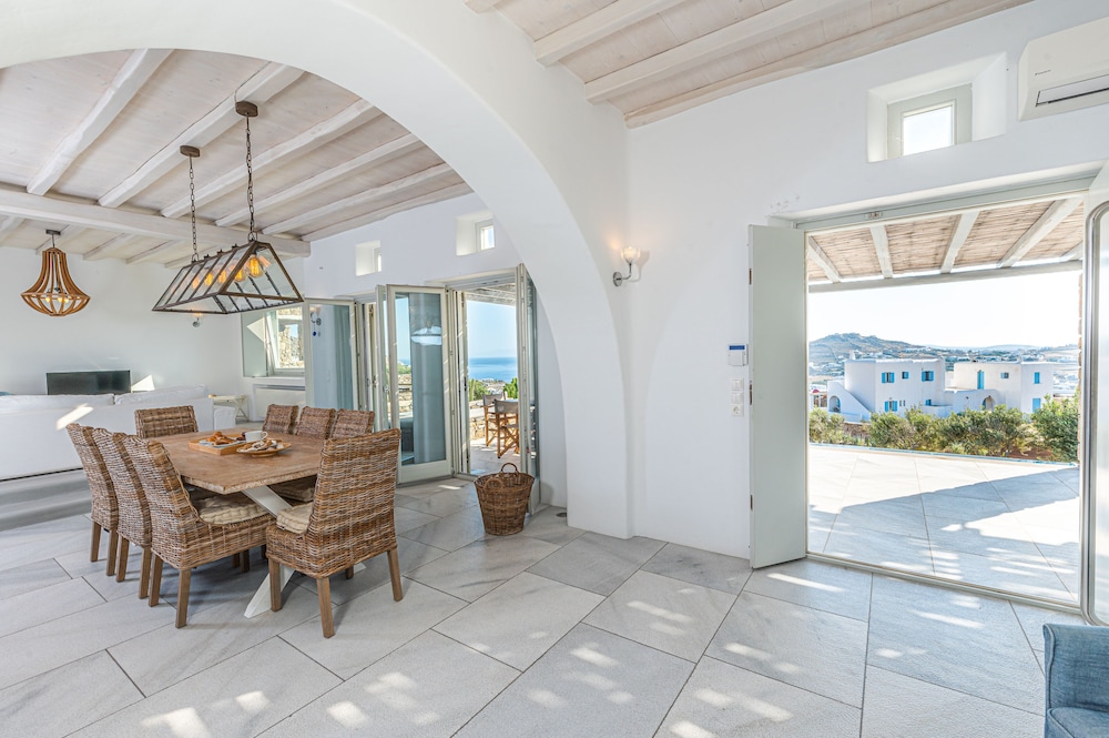 Dreamlike Villas Mykonos 5/50