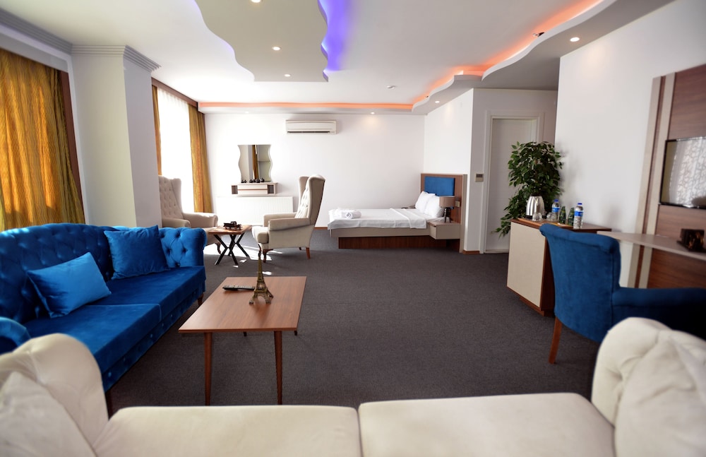 Tevetoglu Hotel 40/50