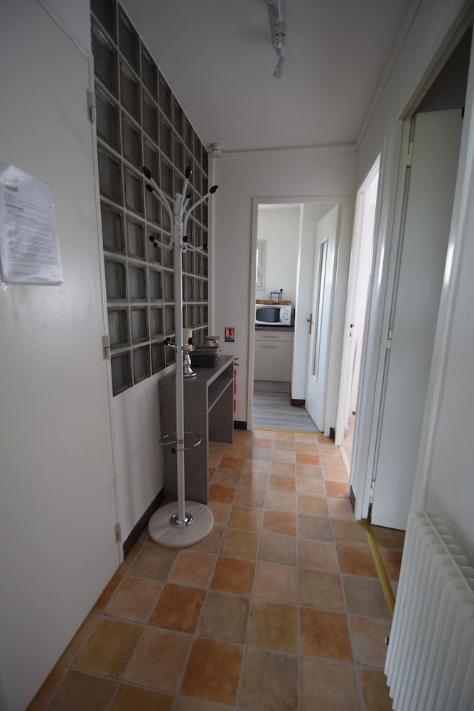 HOTEL BEAU RIVAGE 53/65