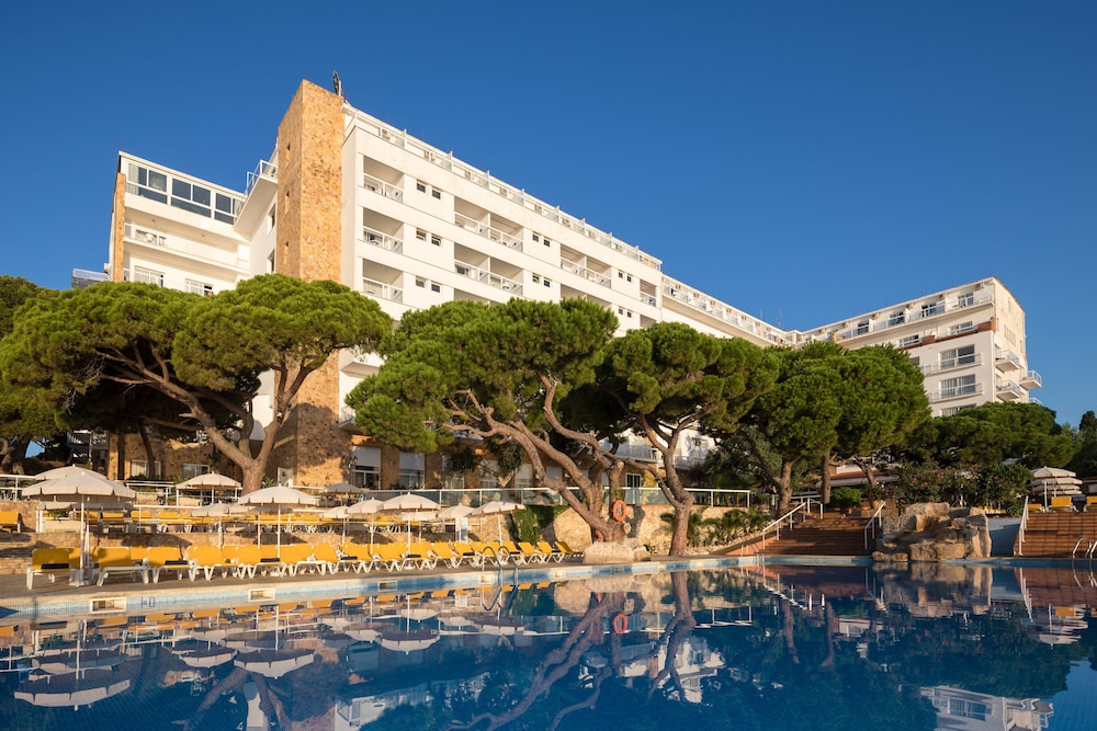 htop Caleta Palace in PLAYA DE ARO