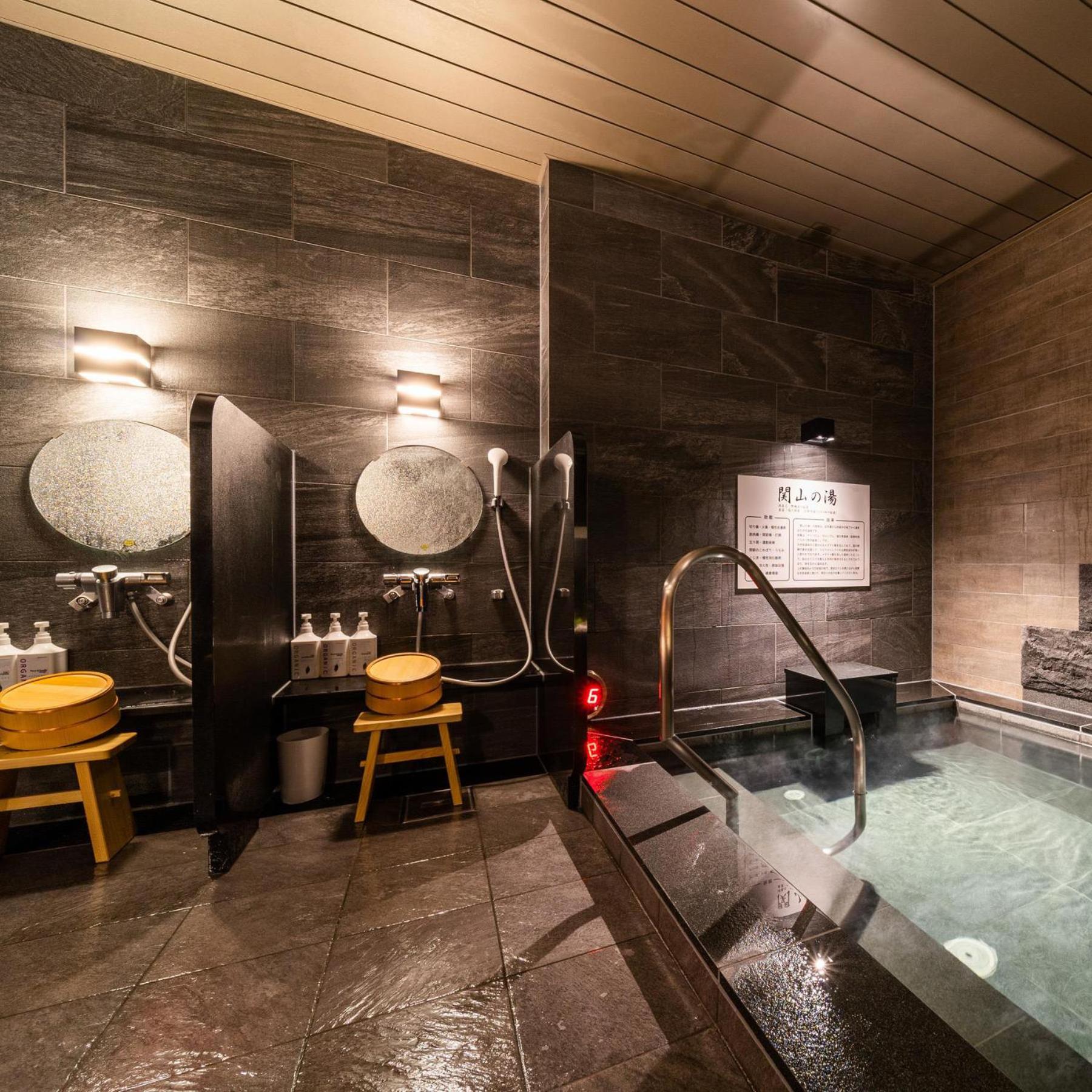 Super Hotel Joetsu Myoko Station West Exit 33/50
