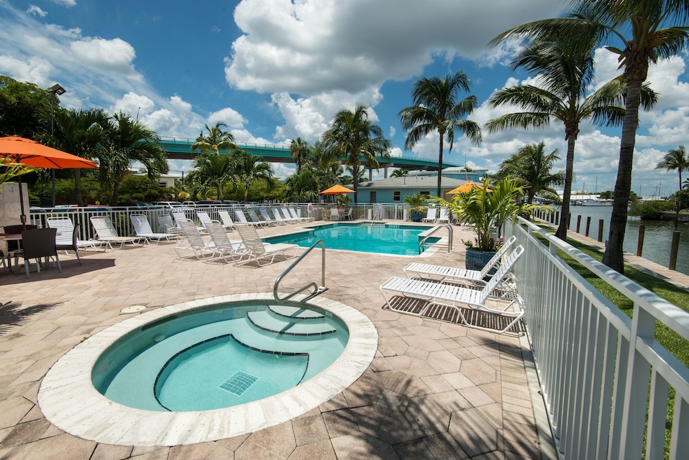 Matanzas Inn Bayside Resort and Marina 1/61