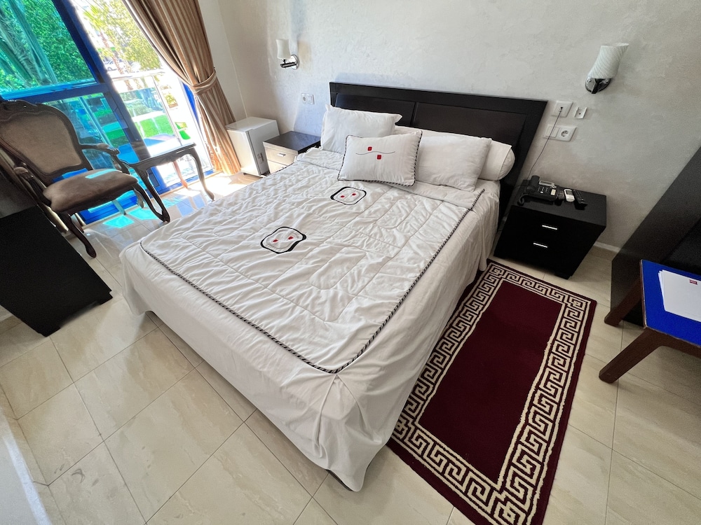 Hotel Annakhil 18/50