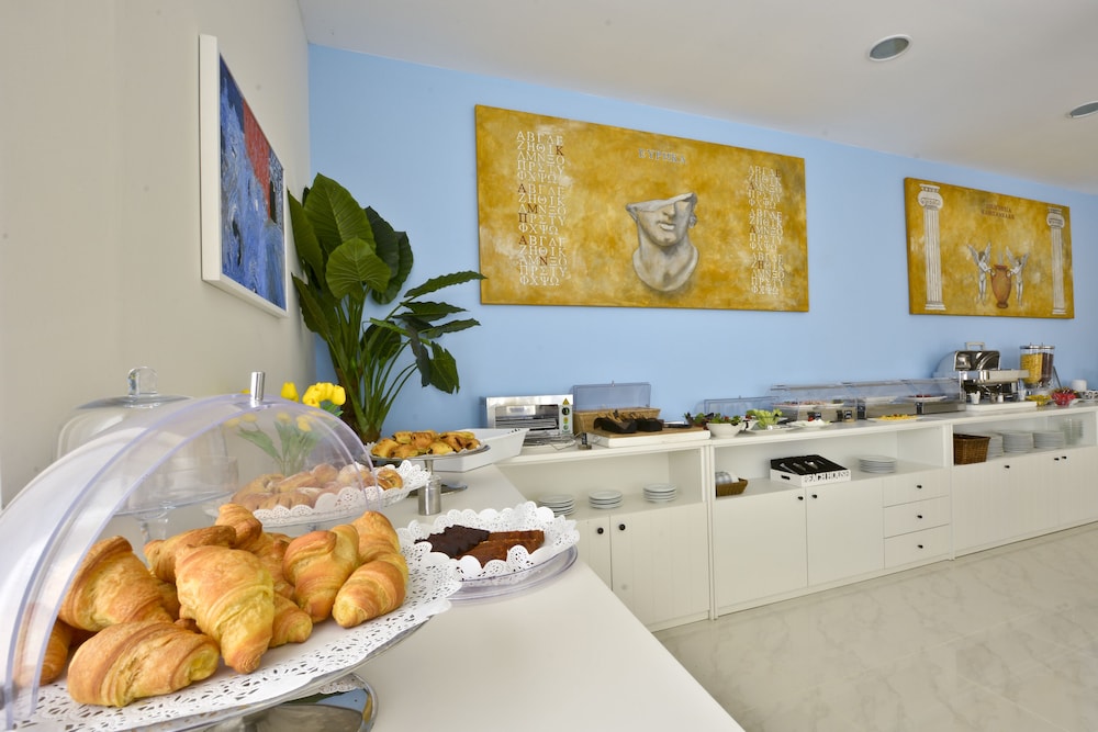 Sidari Beach Hotel 40/81