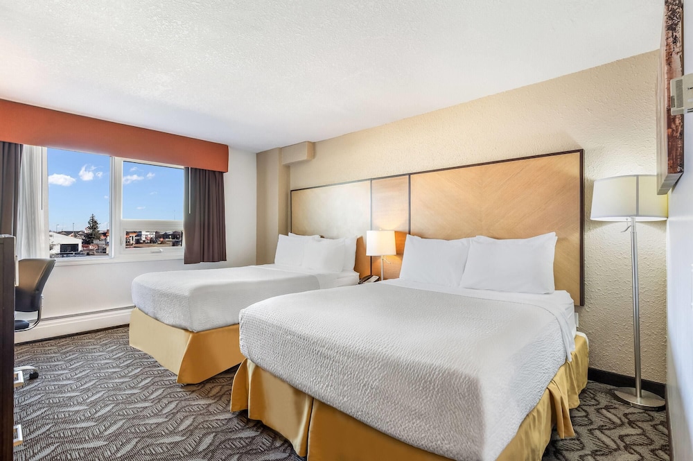 Room, 2 Queen Beds, Balcony