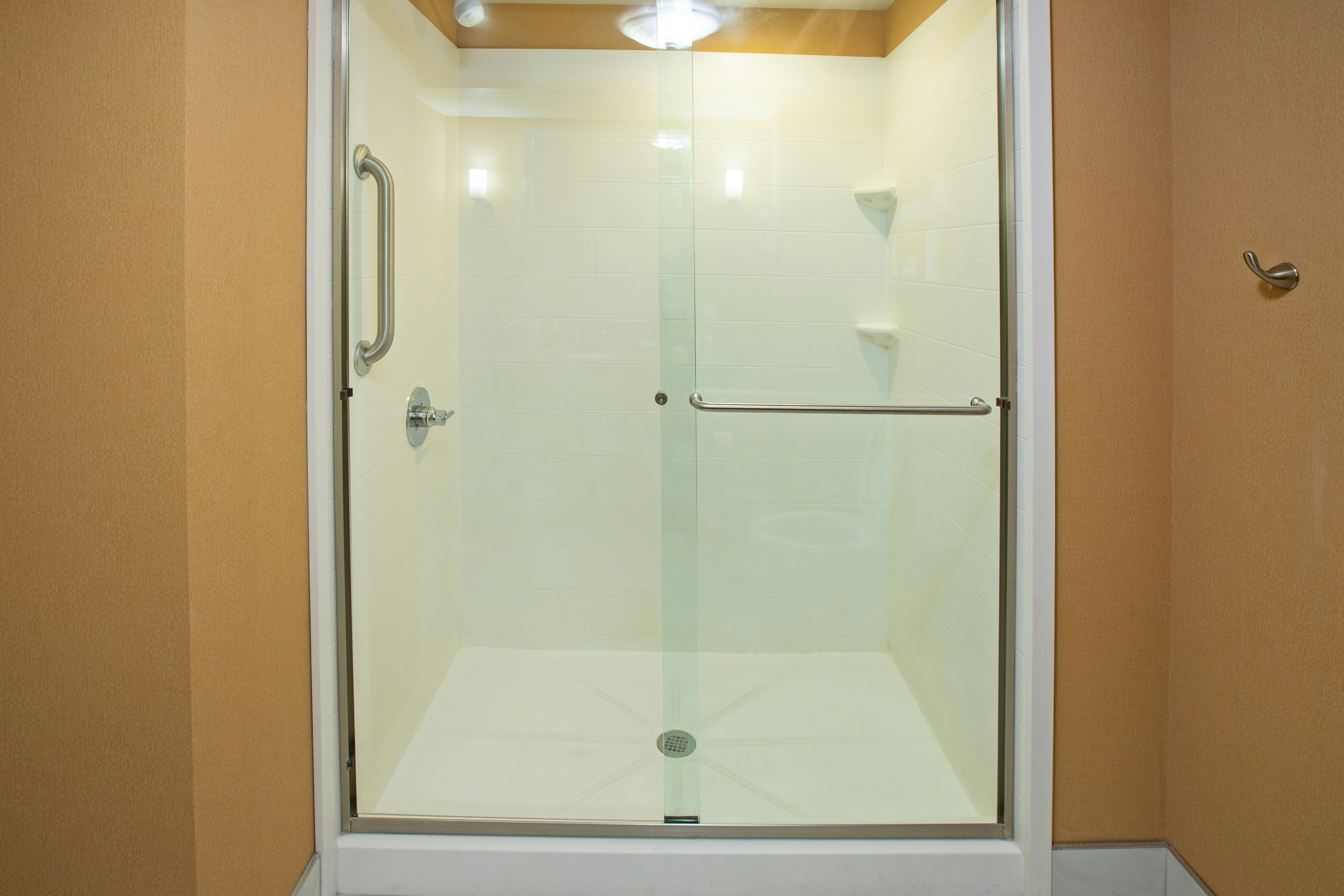 غرفة بسرير كينج، Hampton Inn Elizabethtown Ky 2/2