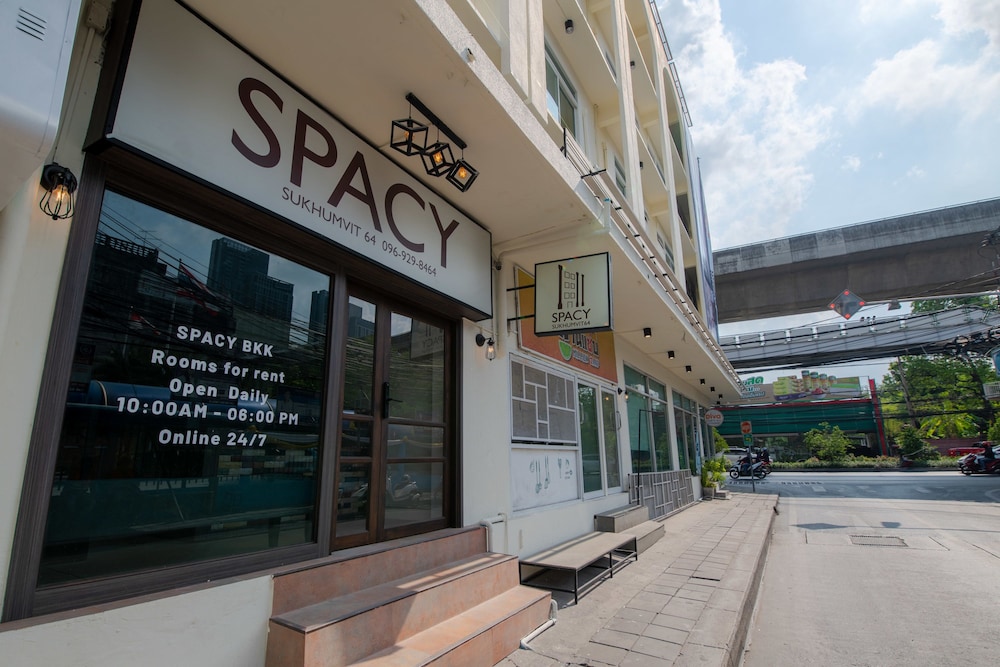 Spacy BKK photo5