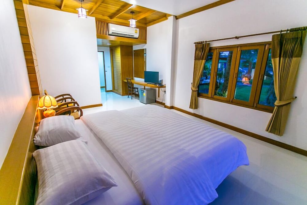 Tree Home Plus Home Stay 21/50