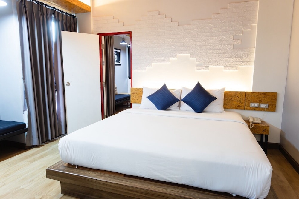 Ps Sriphu Hotel 27/68