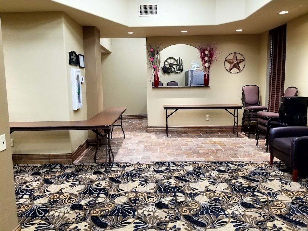 Candlewood Suites San Antonio Downtown 17/43