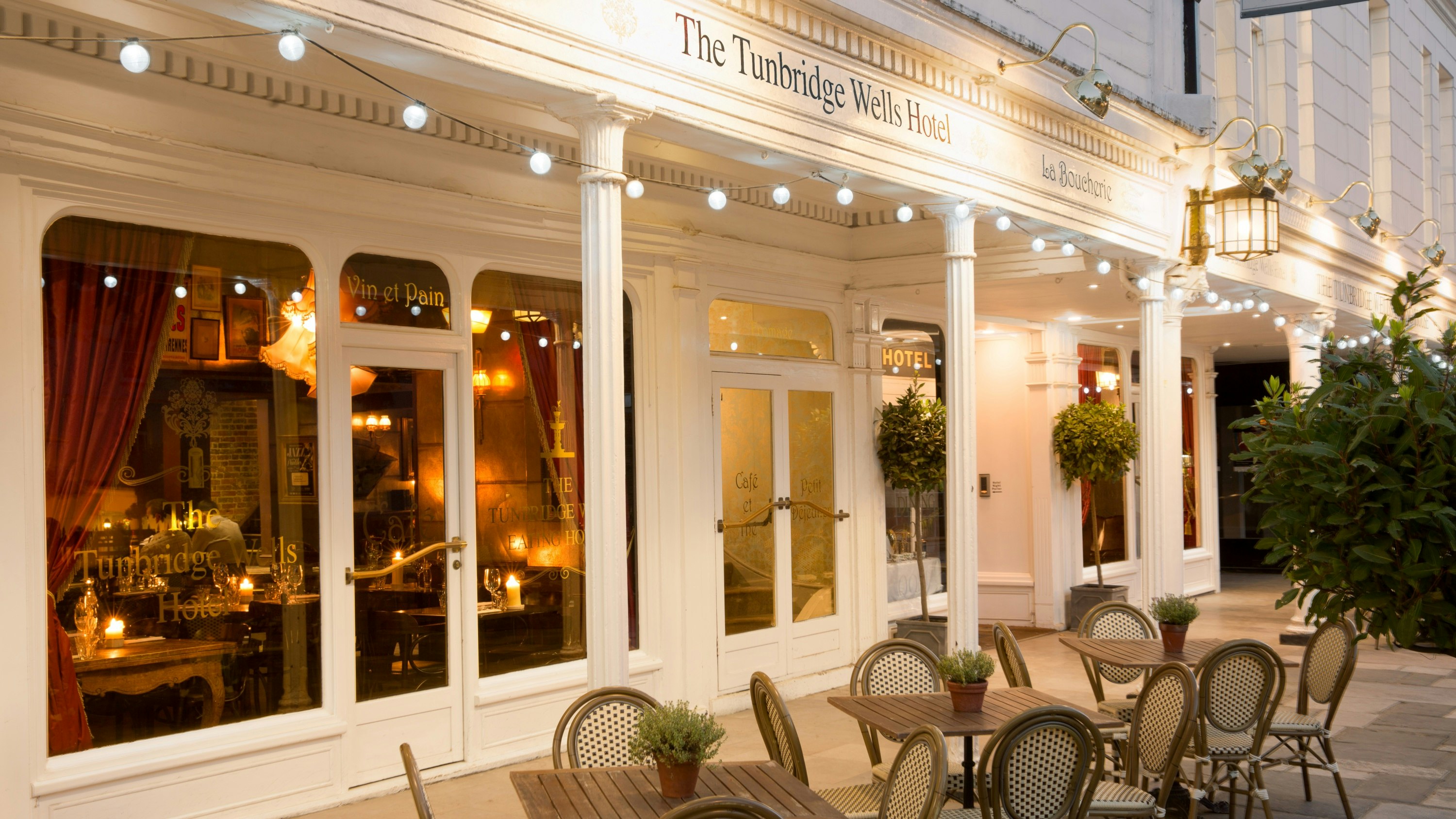 The Tunbridge Wells Hotel 1/24