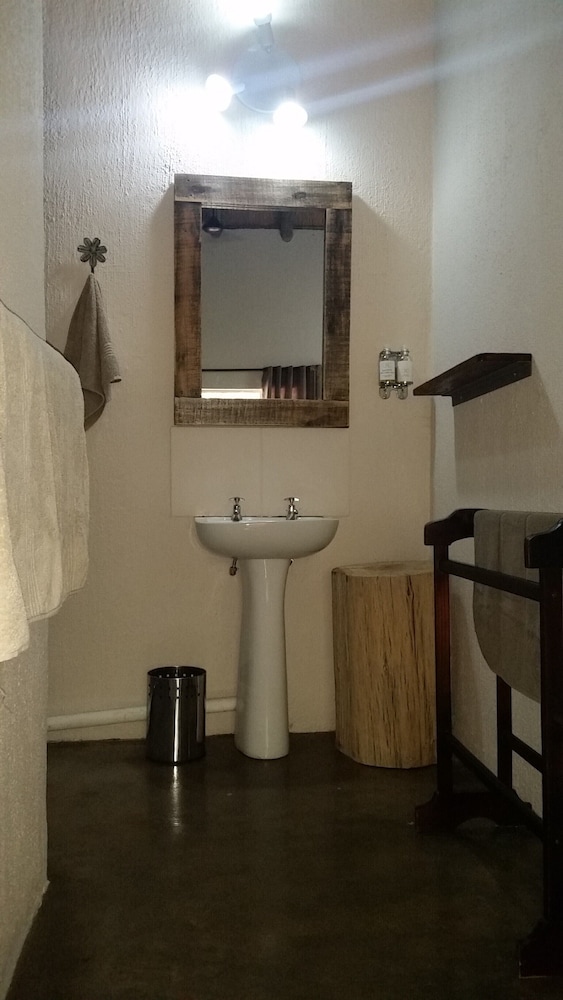 24 Degrees Self-Catering 9/44