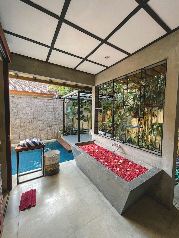 Vinna Villa Seminyak 16/50