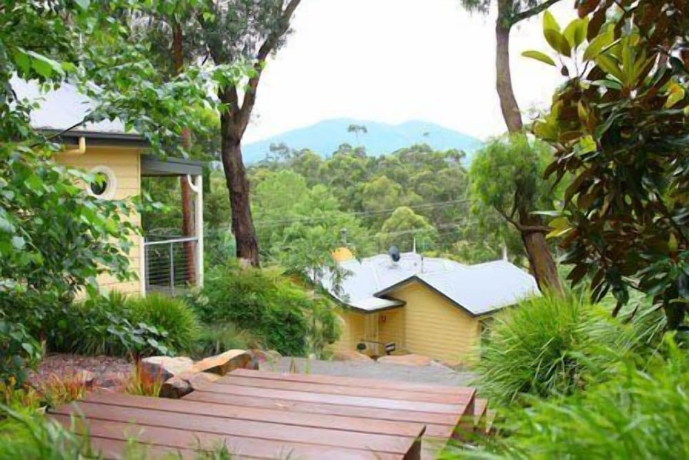 3 KINGS BED AND BREAKFAST 16/24