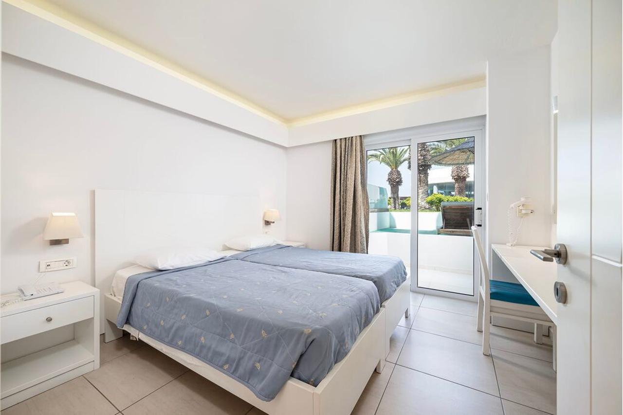 Sandy Beach Hotel Kos 37/97
