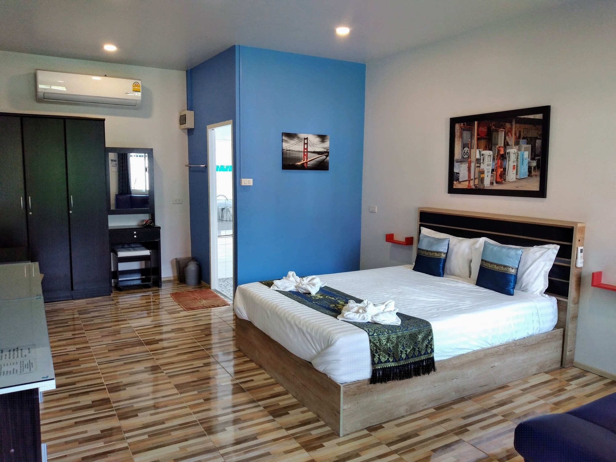 ROOM, DOUBLE BED, GARDEN VIEW