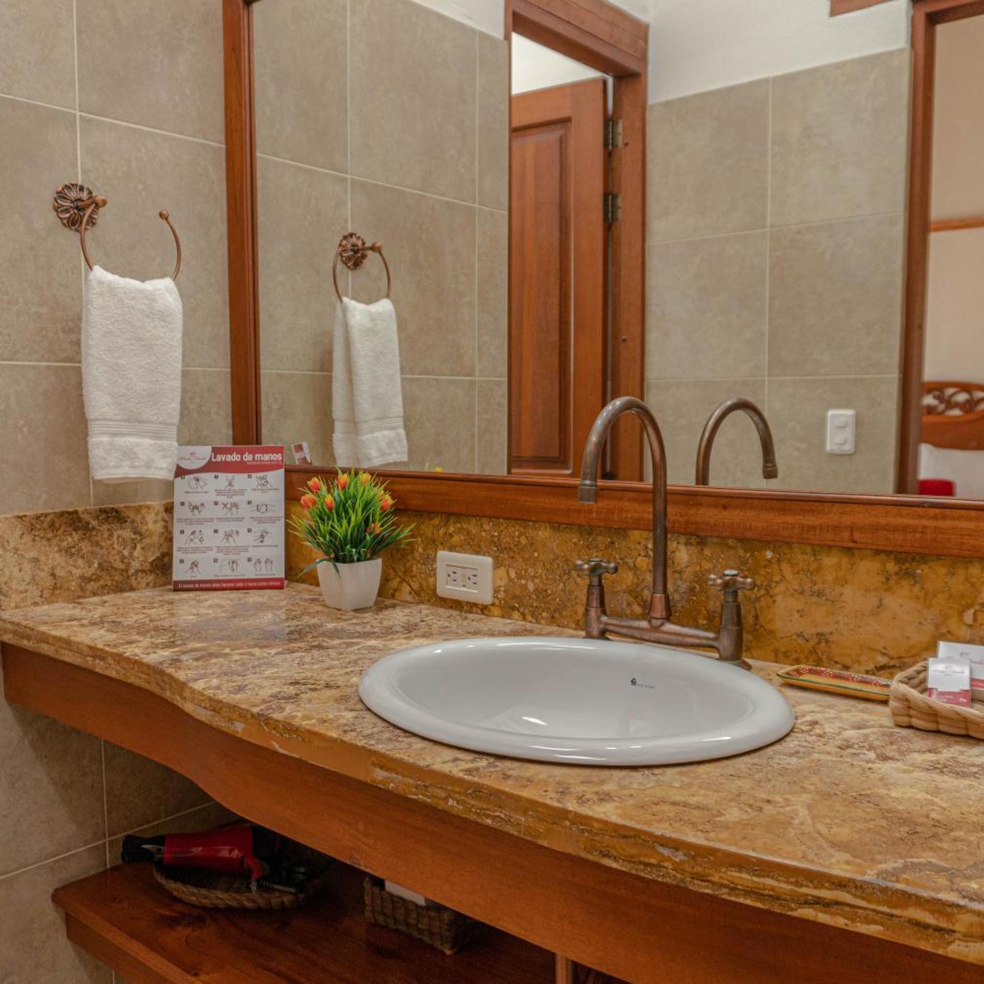 Maria Bonita Hotel 48/50