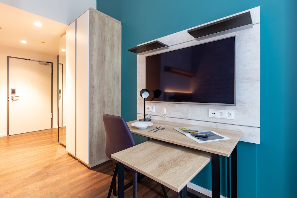 Stellaris Apartment Hotel 35/47