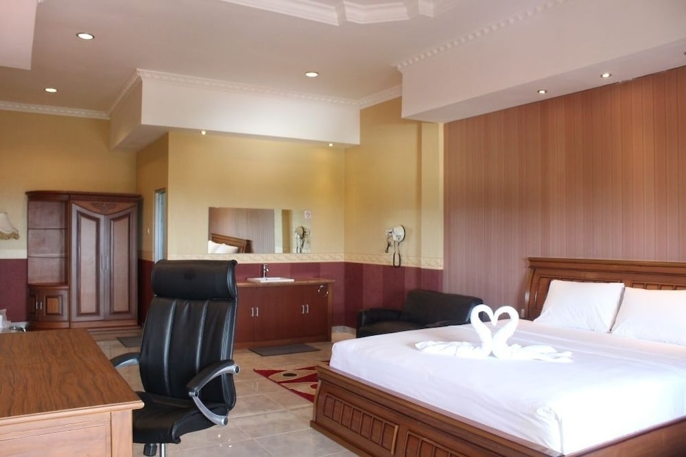 Imelda Waterpark Hotel 5/19