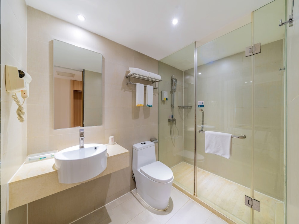 City Convenient Hotel 47/49