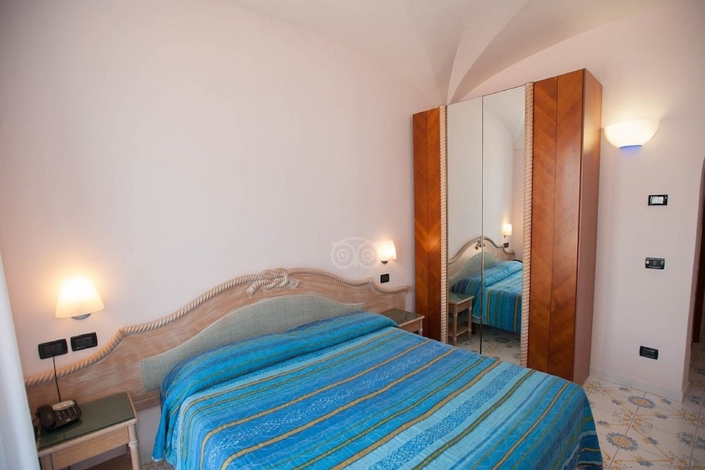 Hotel Terme Beach Cristallo Palace 12/50
