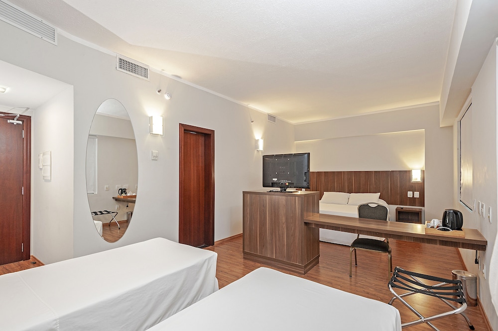 Firenze Business Hotel (ex Slaviero Essential Palhoca Viacatarina) 28/63