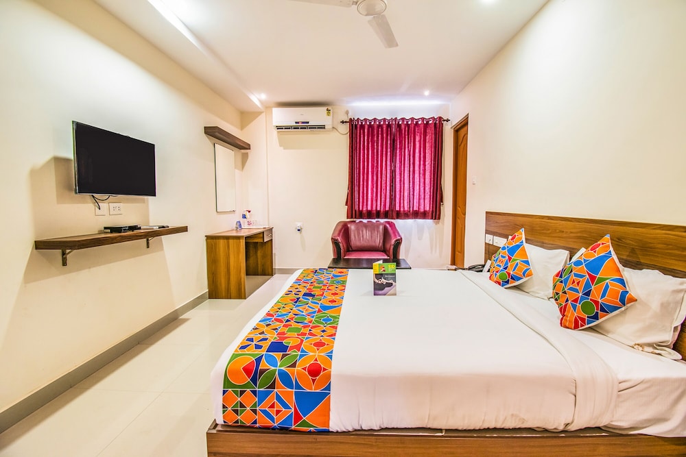 Fabhotel Thejas Paaradise 13/22