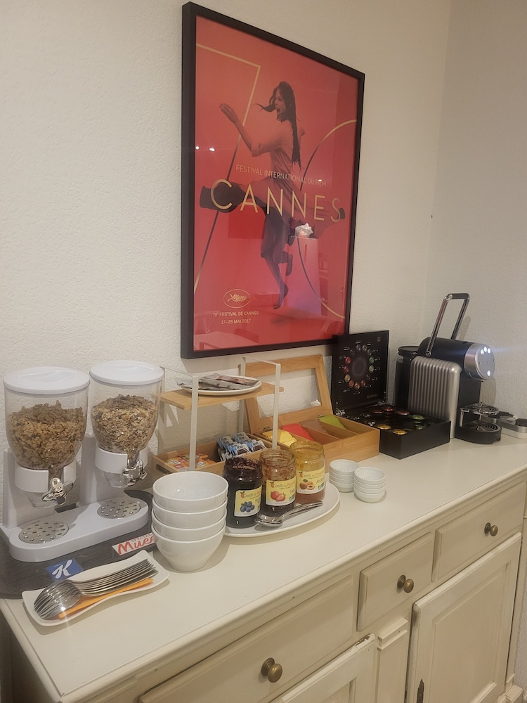 Hotel Alize Cannes 25/38