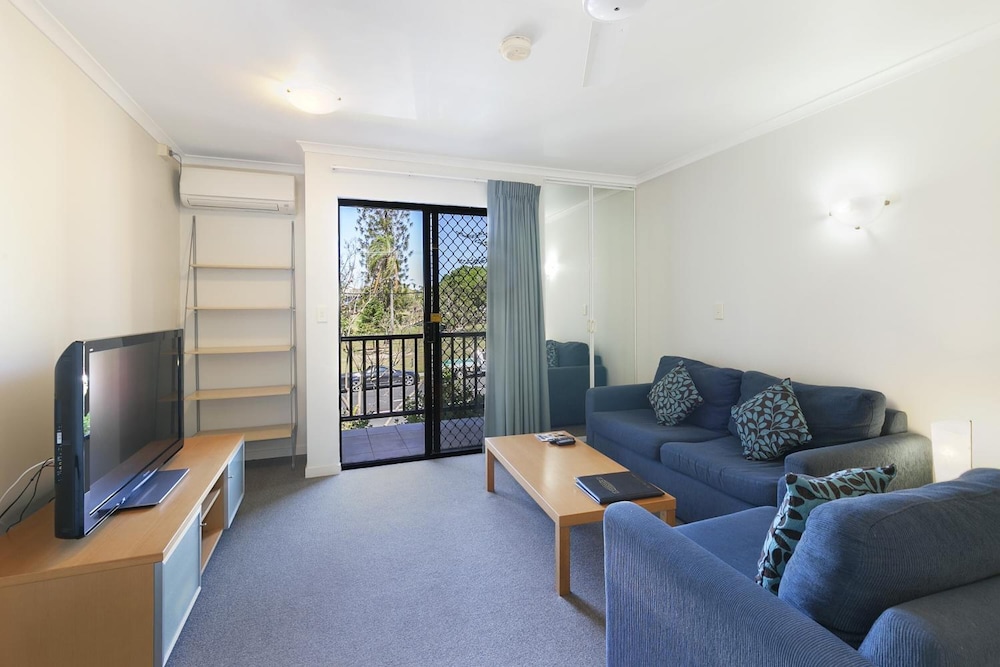 Parkview Apartments 20/45