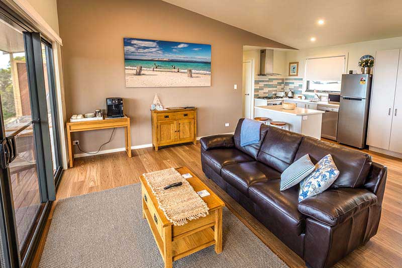 SEA DRAGON LODGE 32/55