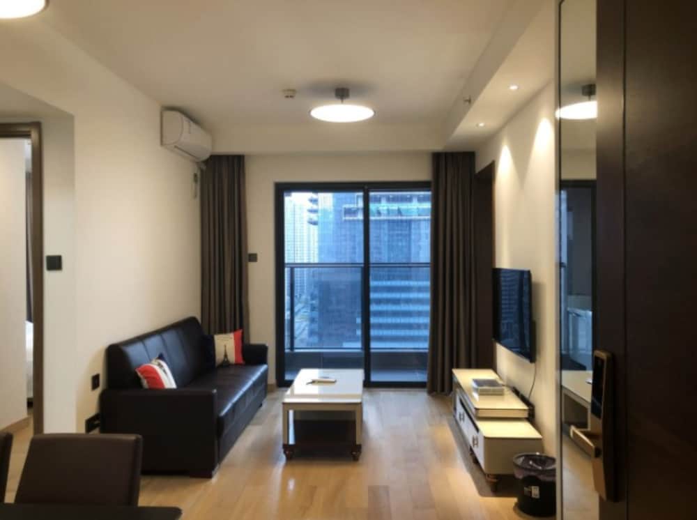 Shengang Executive Apartment (Shenzhen Vanke Yuncheng Store) 11/16