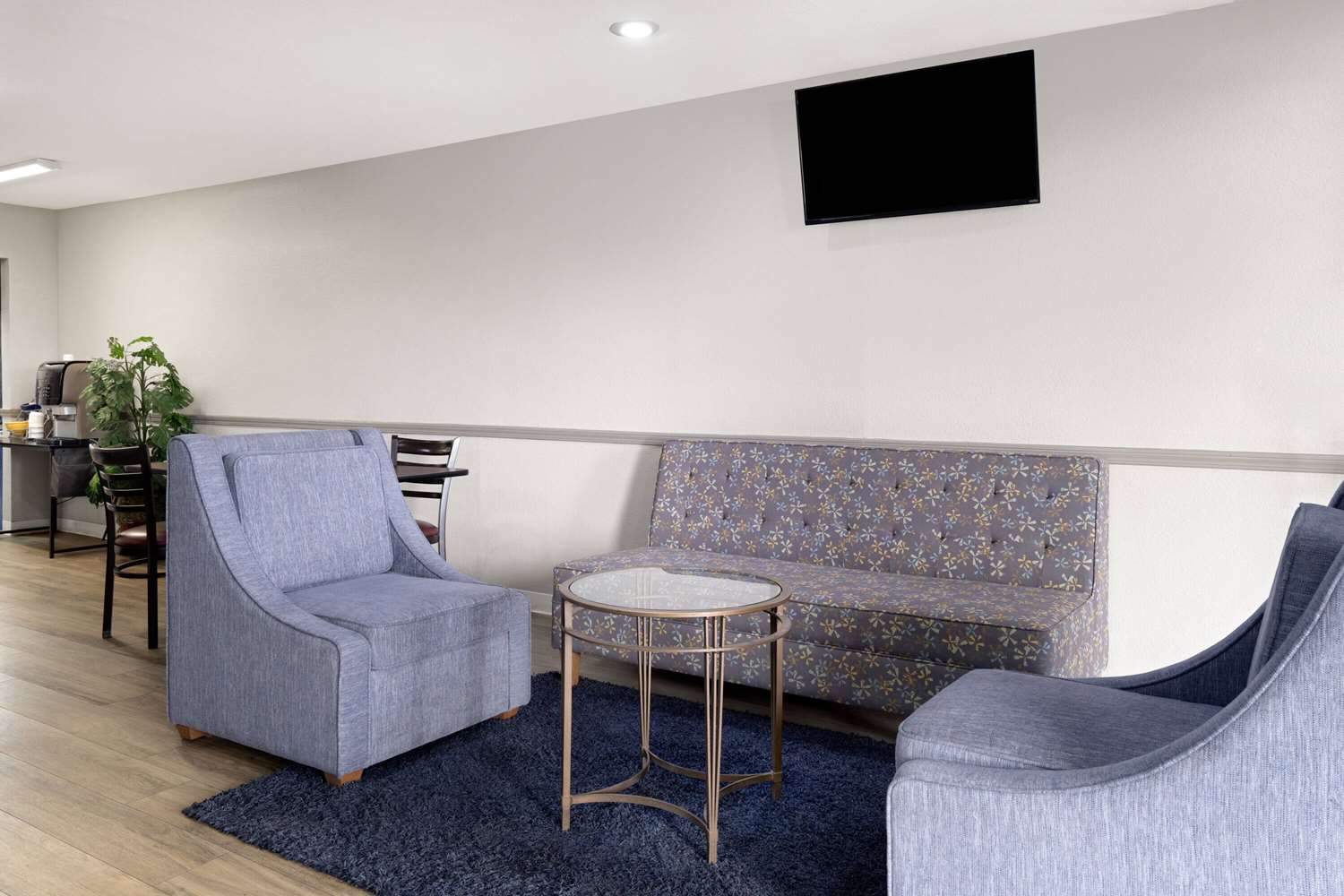 Days Inn By Wyndham Ardmore 18/28