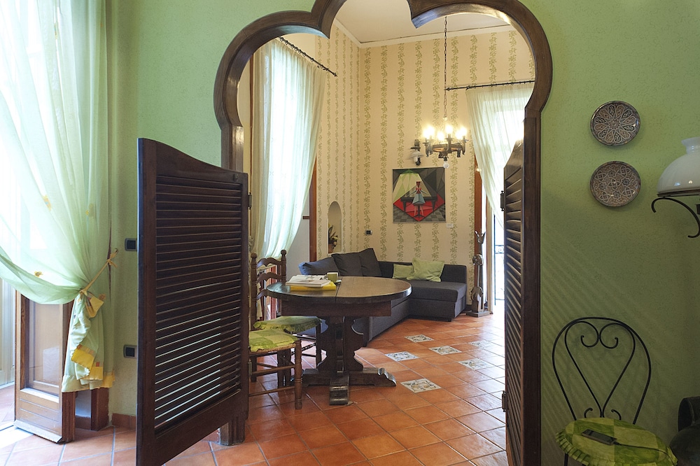 Hemeras Boutique House Alinari I 8/41