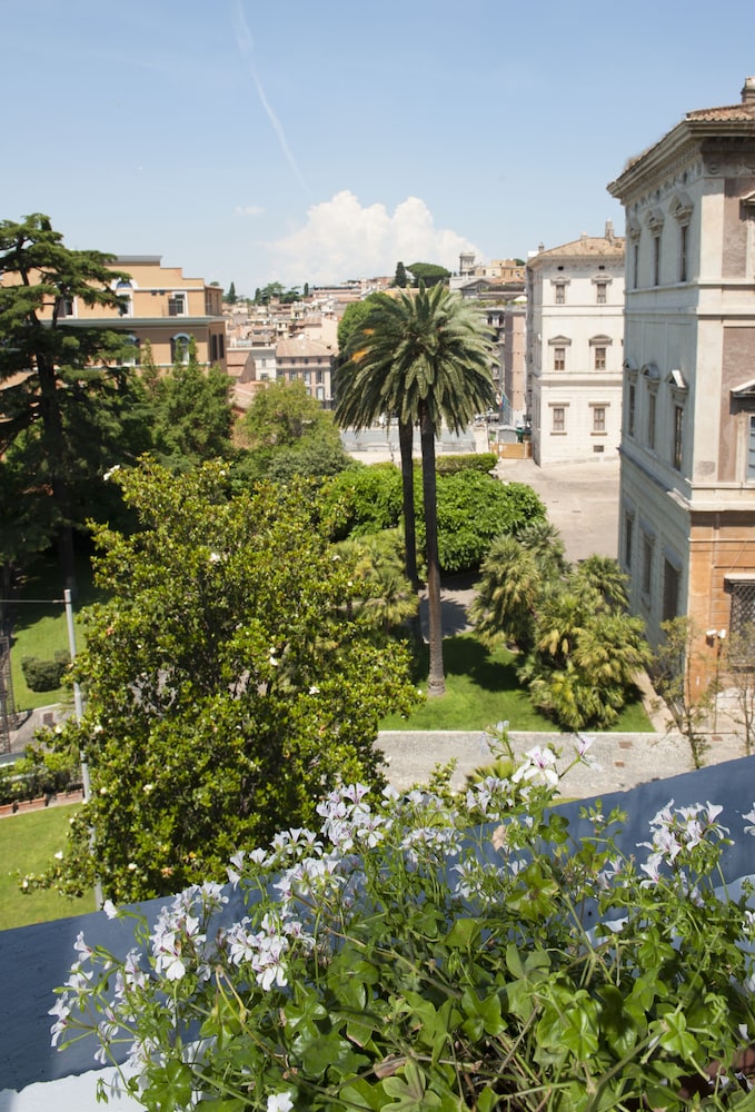 Terrazza Marco Antonio Luxury Suite Rome 63/72