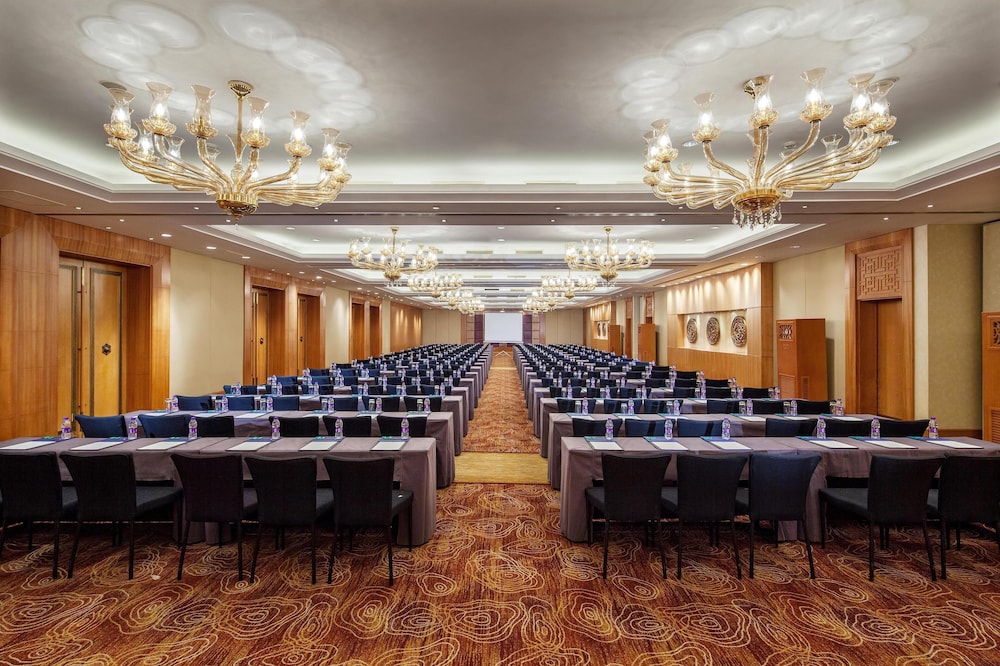 Beijing Hotel 42/50