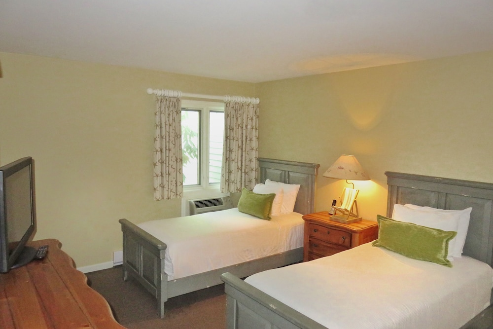 The Villages at Ocean Edge 50/73