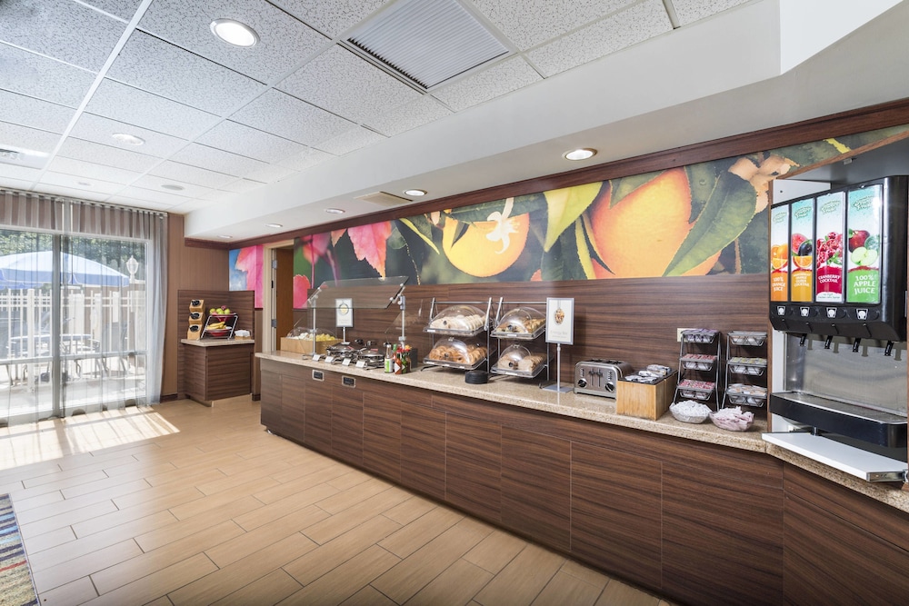 Fairfield Inn & Suites Marianna 56/67