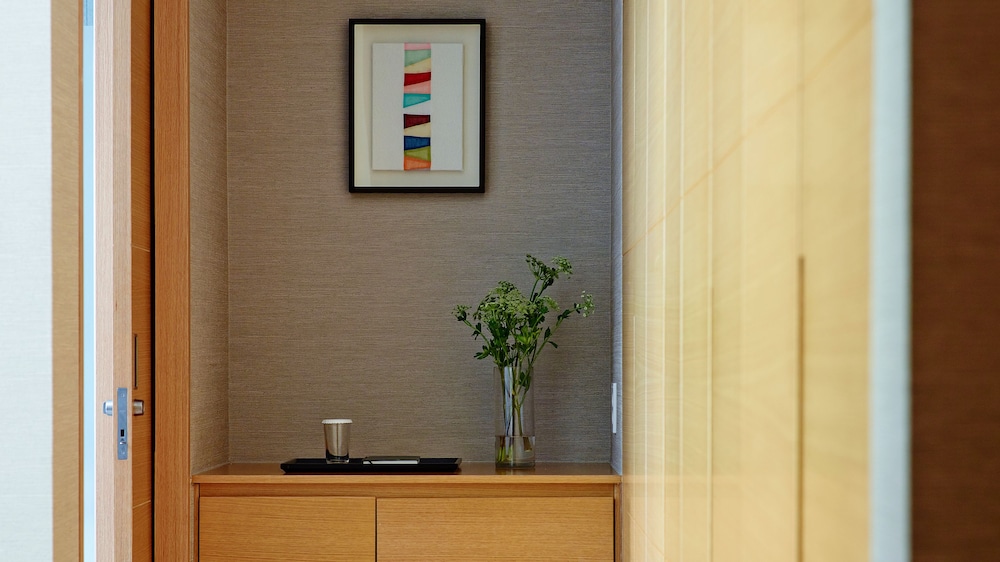 The Suites Hotel Namwon 6/75