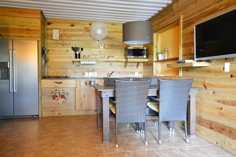 Jan Kok Lodges 34/47