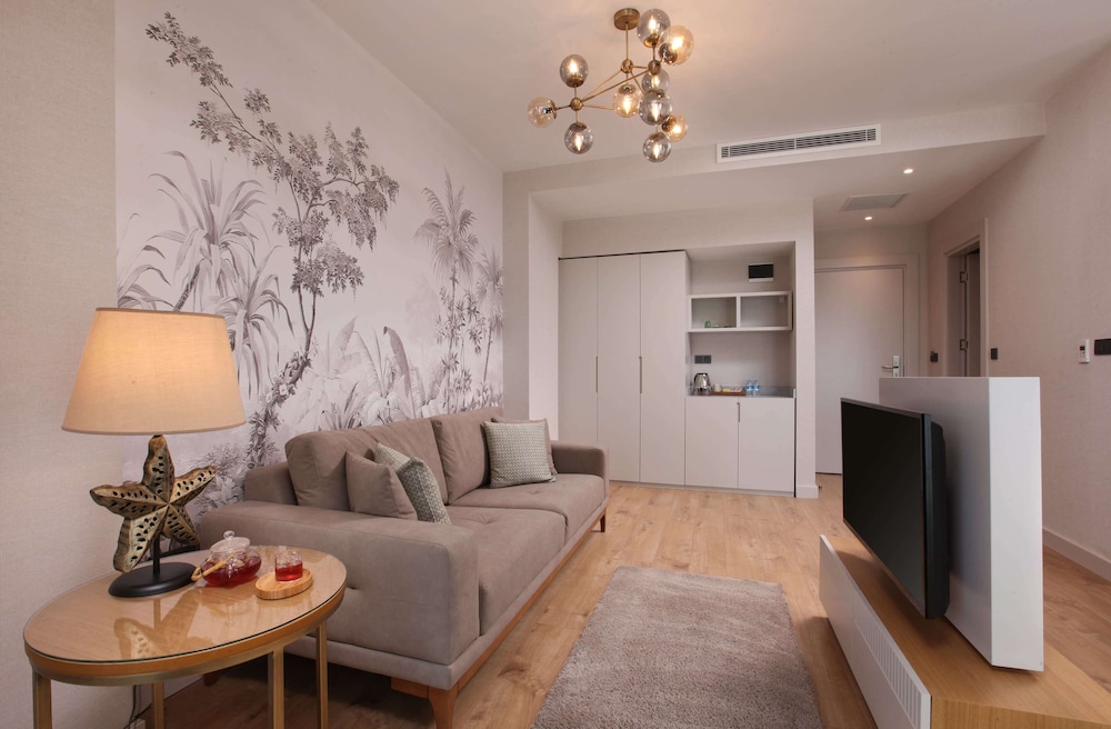 The Pearl Suites 14/29
