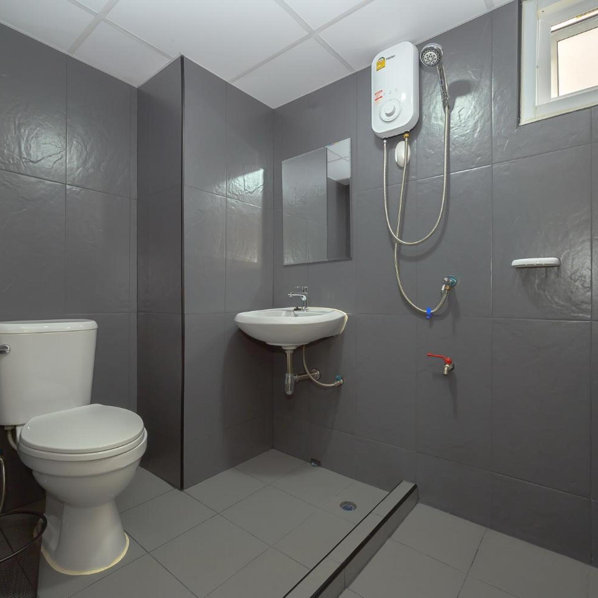 RedDoorz Plus Hoenhao Boutique Hotel Ratchada 31/36