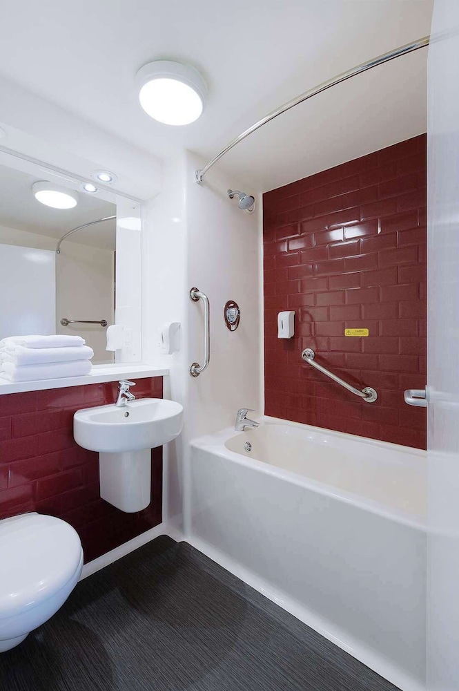 Travelodge Manchester Central 36/37