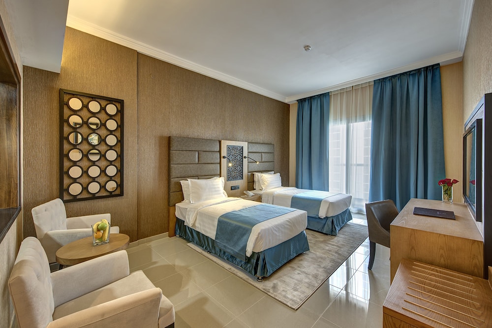 Class Hotel Apartments 7/30